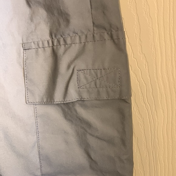 NWOT Forever 21 women’s reflective silver gray jogging pants - Picture 6 of 14